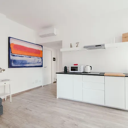 Mark's Gallery By Myhomeincomo