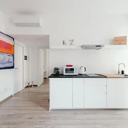 Mark's Gallery By Myhomeincomo *