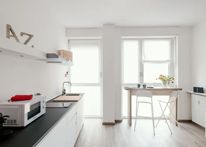 Mark's Gallery By Myhomeincomo