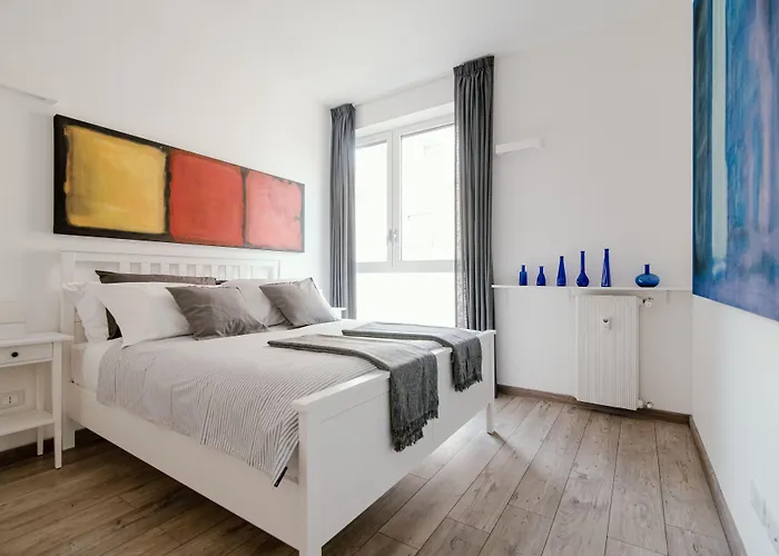 Mark's Gallery By Myhomeincomo Όπως