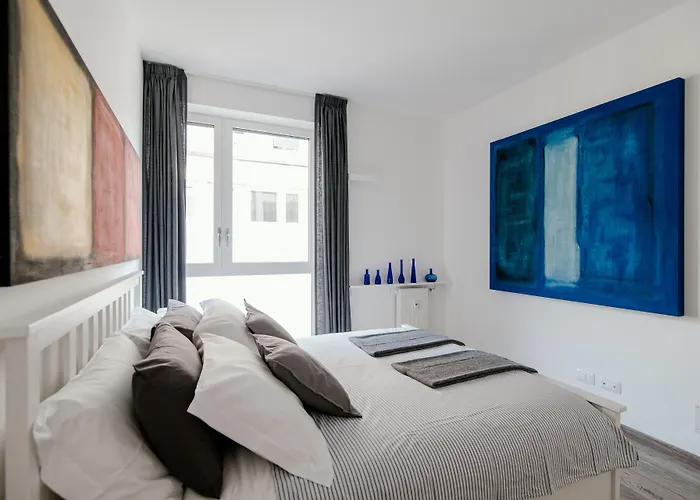 Mark's Gallery By Myhomeincomo